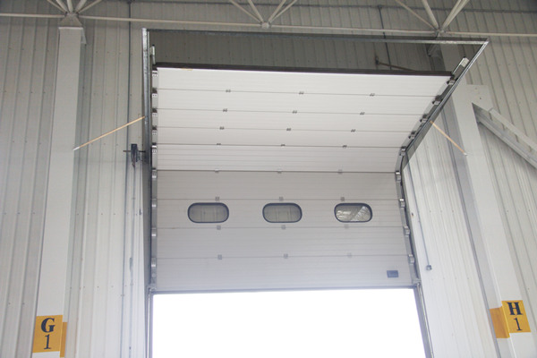 工業(yè)提升門多少錢一平 工業(yè)提升門多少錢一平